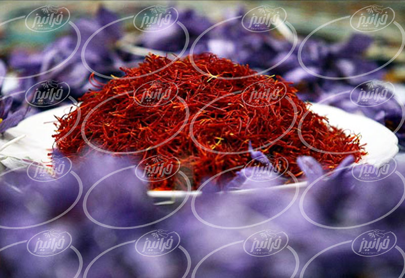 قیمت زعفران سرگل با بسته بندی ویژه